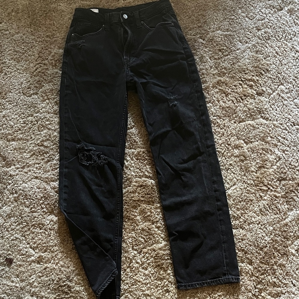 GAP Women's Black Straight Leg Jeans